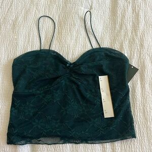LACE GREEN CROP TOP